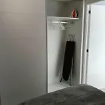 48 * Benidorm